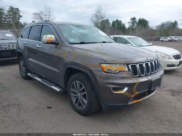 1C4RJFBG4JC268356 2018 JEEP GRAND CHEROKEE - Image 1