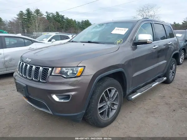 1C4RJFBG4JC268356 2018 JEEP GRAND CHEROKEE - Image 2