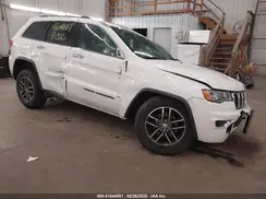 1C4RJFBG4JC342696 2018 JEEP GRAND CHEROKEE