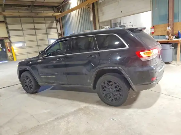 1C4RJFBG4JC375696 2018 JEEP GRAND CHEROKEE - Image 2