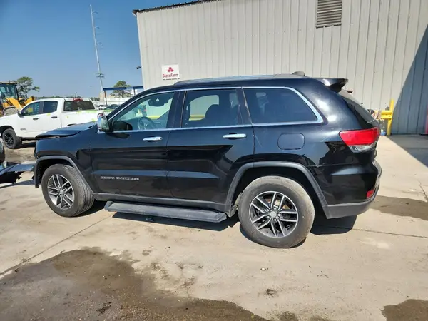 1C4RJFBG4JC476396 2018 JEEP GRAND CHEROKEE - Image 2