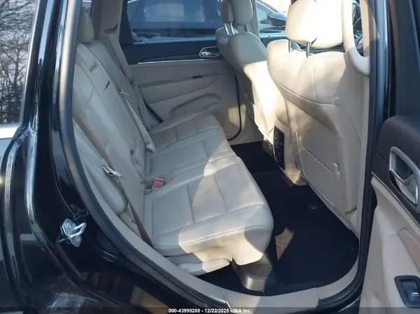 1C4RJFBG4KC600331 2019 JEEP GRAND CHEROKEE - Image 8