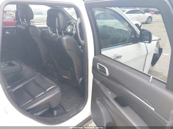 1C4RJFBG4KC679953 2019 JEEP GRAND CHEROKEE - Image 8