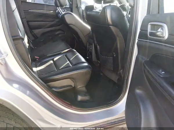 1C4RJFBG4KC693416 2019 JEEP GRAND CHEROKEE - Image 8