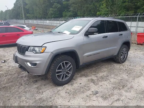 1C4RJFBG4KC712160 2019 JEEP GRAND CHEROKEE - Image 2