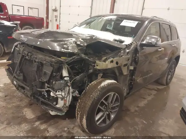 1C4RJFBG4LC112420 2020 JEEP GRAND CHEROKEE - Image 2