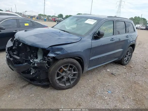 1C4RJFBG4LC389178 2020 JEEP GRAND CHEROKEE - Image 2