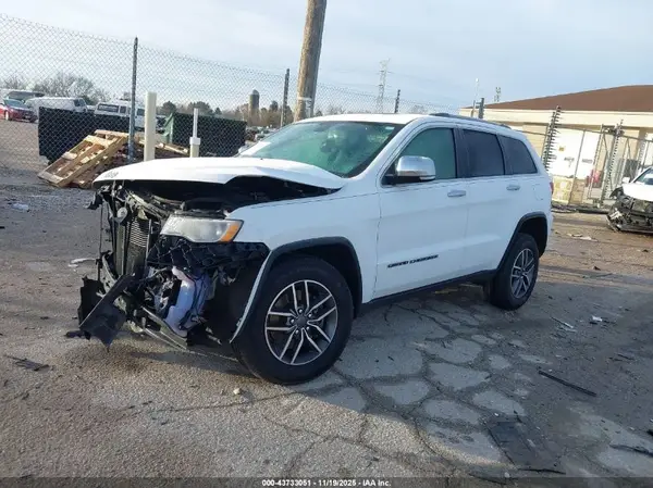 1C4RJFBG4MC678496 2021 JEEP GRAND CHEROKEE - Image 2