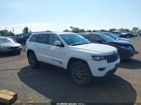 1C4RJFBG5GC376526 2016 JEEP GRAND CHEROKEE - Image 1