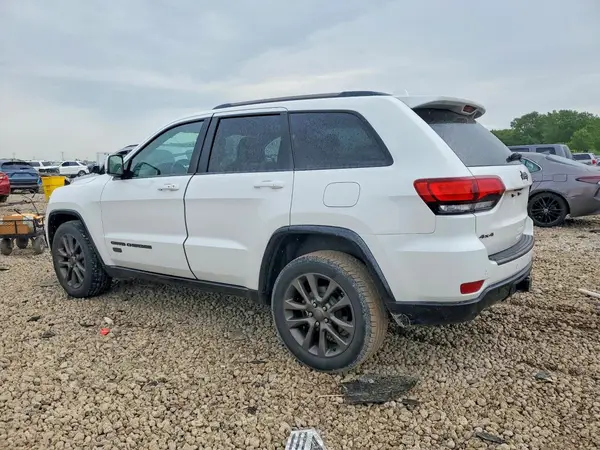 1C4RJFBG5GC399093 2016 JEEP GRAND CHEROKEE - Image 2