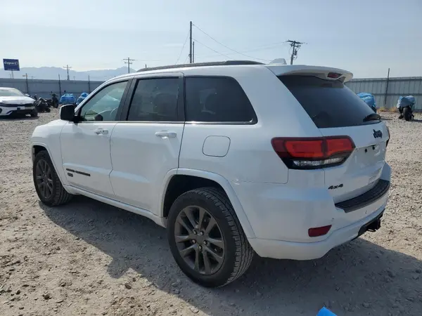 1C4RJFBG5HC663589 2017 JEEP GRAND CHEROKEE - Image 2