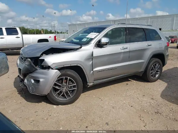 1C4RJFBG5HC681705 2017 JEEP GRAND CHEROKEE - Image 2