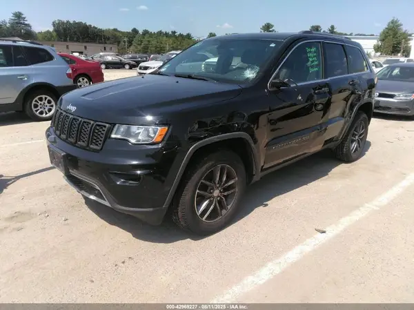 1C4RJFBG5HC689237 2017 JEEP GRAND CHEROKEE - Image 2