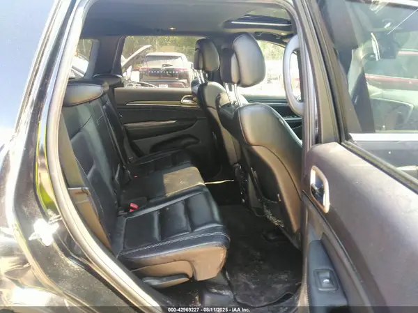1C4RJFBG5HC689237 2017 JEEP GRAND CHEROKEE - Image 8