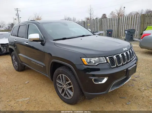 1C4RJFBG5HC776832 2017 JEEP GRAND CHEROKEE - Image 1