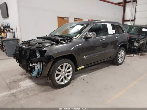 1C4RJFBG5HC822482 2017 JEEP GRAND CHEROKEE - Image 2