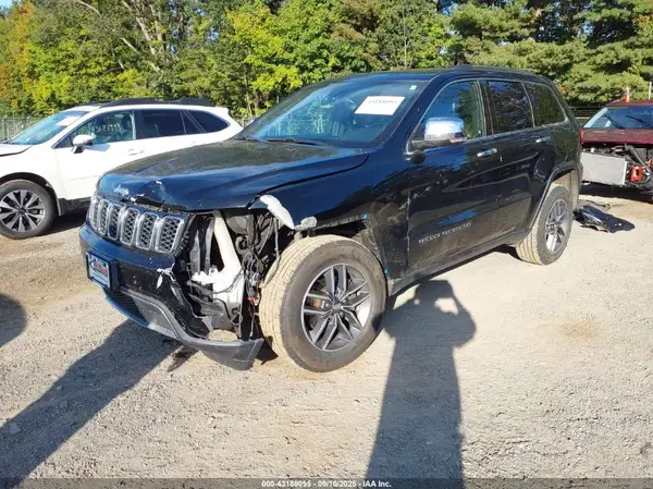 1C4RJFBG5HC912697 2017 JEEP GRAND CHEROKEE - Image 2