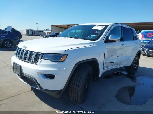 1C4RJFBG5HC946042 2017 JEEP GRAND CHEROKEE - Image 2
