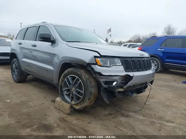 1C4RJFBG5HC948597 2017 JEEP GRAND CHEROKEE - Image 1