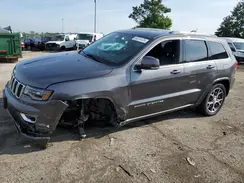 1C4RJFBG5JC136237 2018 JEEP GRAND CHEROKEE