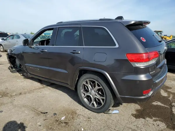 1C4RJFBG5JC136237 2018 JEEP GRAND CHEROKEE - Image 2