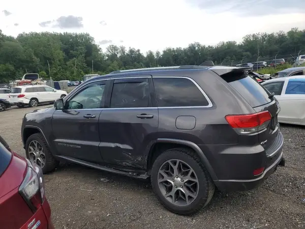 1C4RJFBG5JC142586 2018 JEEP GRAND CHEROKEE - Image 2