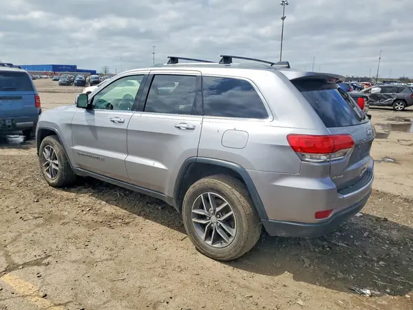 1C4RJFBG5JC167309 2018 JEEP GRAND CHEROKEE - Image 2