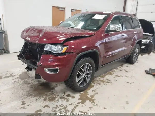 1C4RJFBG5JC180707 2018 JEEP GRAND CHEROKEE - Image 2