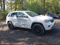 1C4RJFBG5JC204469 2018 JEEP GRAND CHEROKEE