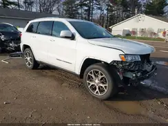 1C4RJFBG5JC214161 2018 JEEP GRAND CHEROKEE
