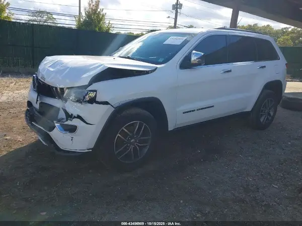 1C4RJFBG5JC236273 2018 JEEP GRAND CHEROKEE - Image 2