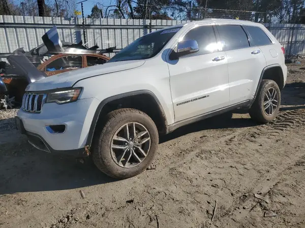 1C4RJFBG5JC267068 2018 JEEP GRAND CHEROKEE - Image 1
