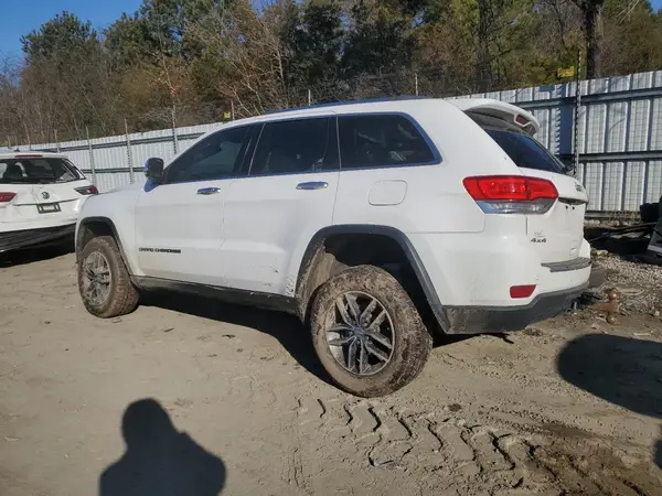 1C4RJFBG5JC267068 2018 JEEP GRAND CHEROKEE - Image 2