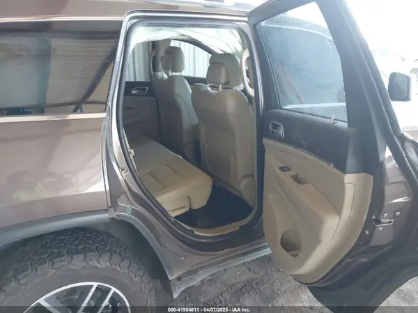 1C4RJFBG5JC268608 2018 JEEP GRAND CHEROKEE - Image 8