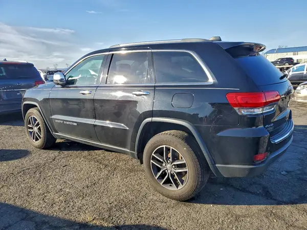1C4RJFBG5JC358373 2018 JEEP GRAND CHEROKEE - Image 2