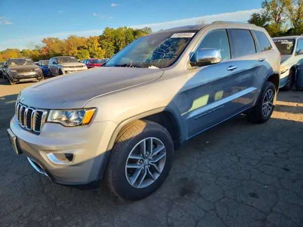1C4RJFBG5JC425571 2018 JEEP GRAND CHEROKEE - Image 1