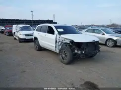 1C4RJFBG5JC503590 2018 JEEP GRAND CHEROKEE
