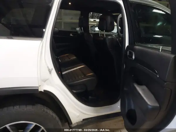 1C4RJFBG5KC636030 2019 JEEP GRAND CHEROKEE - Image 8