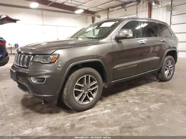 1C4RJFBG5KC772996 2019 JEEP GRAND CHEROKEE - Image 2