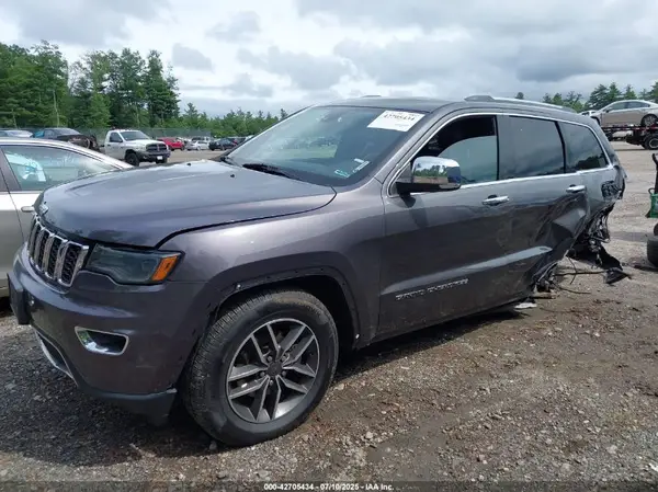 1C4RJFBG5KC773081 2019 JEEP GRAND CHEROKEE - Image 2