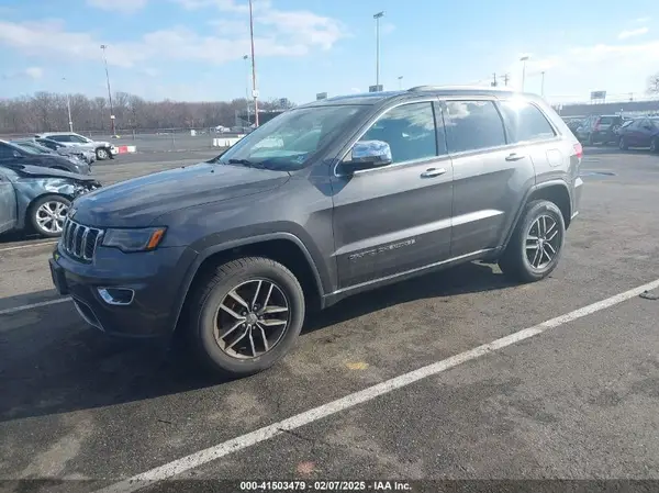 1C4RJFBG6HC635008 2017 JEEP GRAND CHEROKEE - Image 2