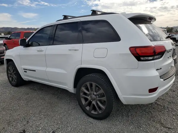 1C4RJFBG6HC646915 2017 JEEP GRAND CHEROKEE - Image 2