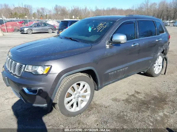 1C4RJFBG6HC662418 2017 JEEP GRAND CHEROKEE - Image 2