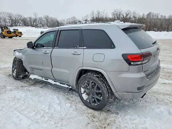 1C4RJFBG6HC694897 2017 JEEP GRAND CHEROKEE - Image 2