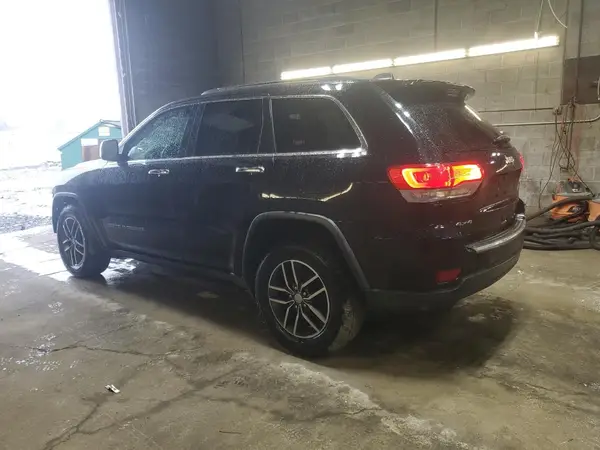 1C4RJFBG6HC727588 2017 JEEP GRAND CHEROKEE - Image 2