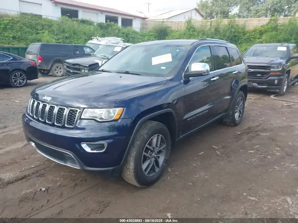 1C4RJFBG6HC811460 2017 JEEP GRAND CHEROKEE - Image 2