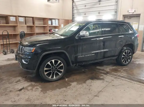 1C4RJFBG6HC811765 2017 JEEP GRAND CHEROKEE - Image 2