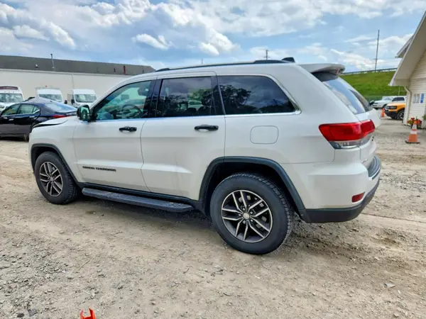 1C4RJFBG6HC819655 2017 JEEP GRAND CHEROKEE - Image 2