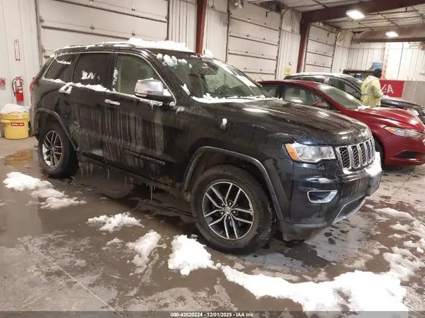 1C4RJFBG6HC858620 2017 JEEP GRAND CHEROKEE - Image 1