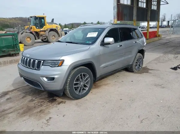 1C4RJFBG6HC872288 2017 JEEP GRAND CHEROKEE - Image 2